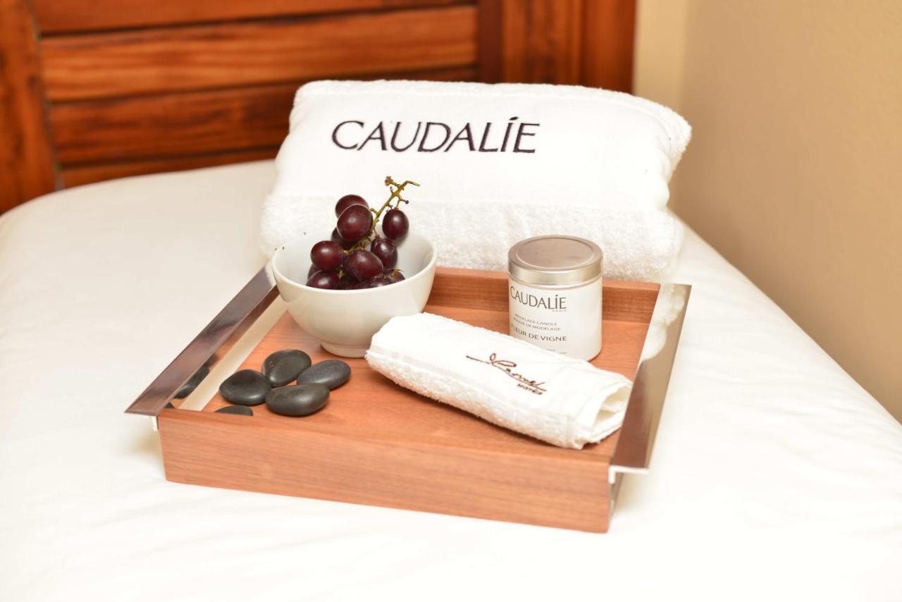 Carmel Cumbuco Resort Eksteriør billede A spa tray