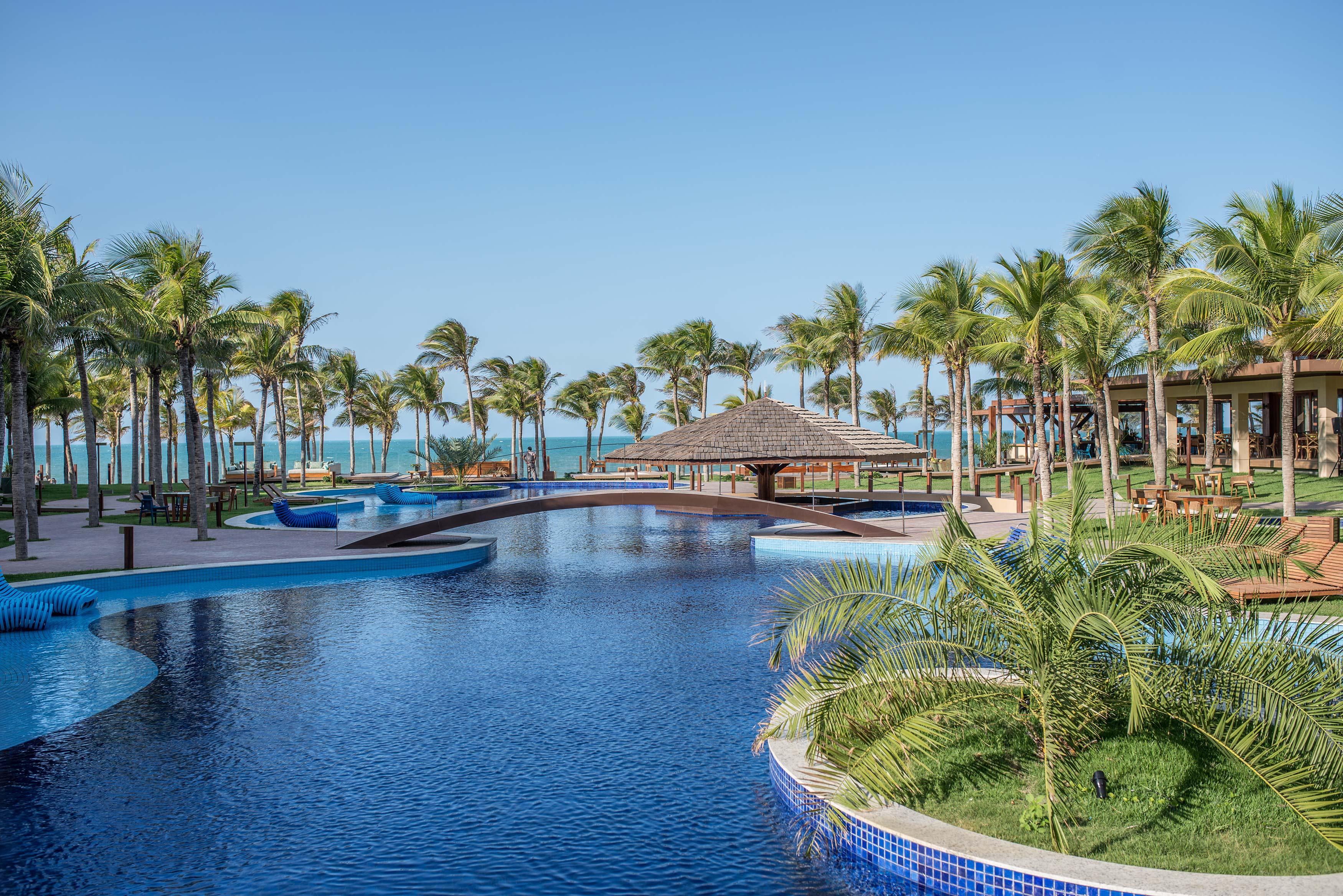 Carmel Cumbuco Resort Eksteriør billede The pool at the Sheraton Nha Trang Hotel & Spa Resort